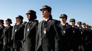 Kadın Astsubay Nasıl Olunur? Adım Adım Rehber