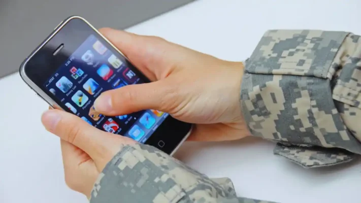 Bedelli Askerlikte Telefon Serbest mi