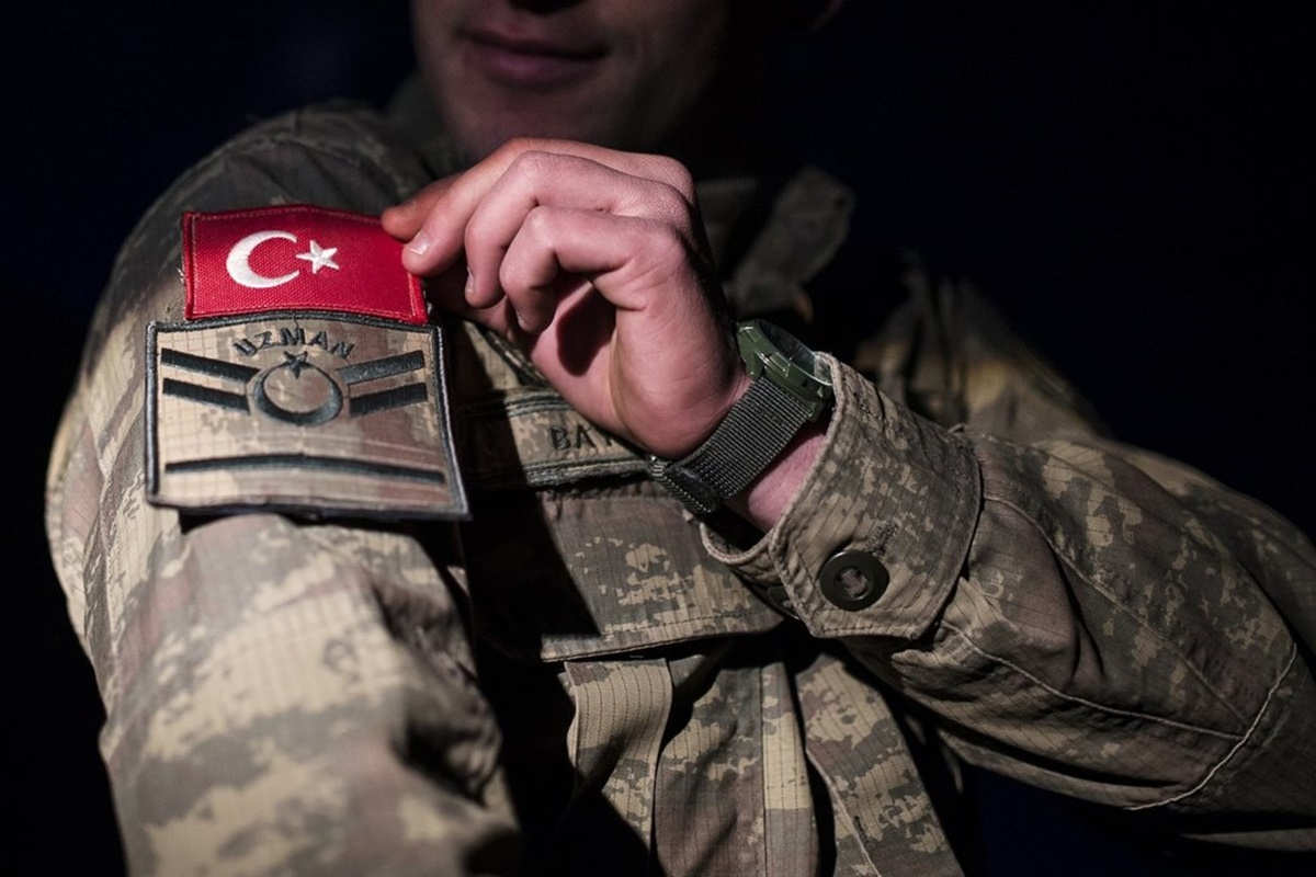 Askerdeyken Nasıl Uzman Çavuş Olurum